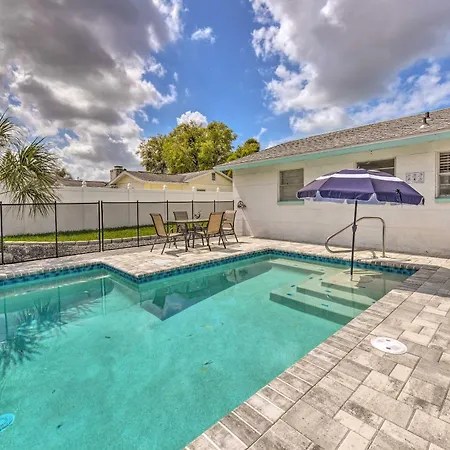The Flamingo House Apollo Beach Gem With Pool